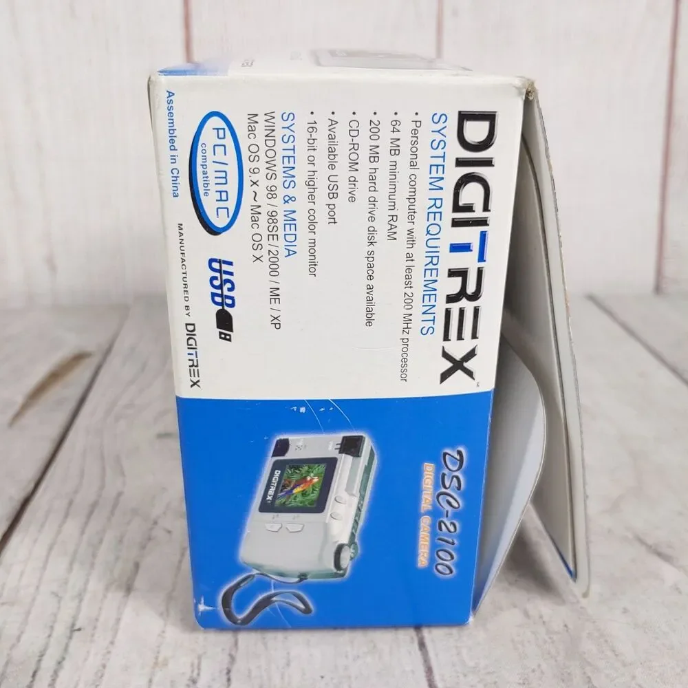 DIGITREX Model DSC-2100 - 2.1 MP Digital Camera w/ Box + Case - TESTED WORKING